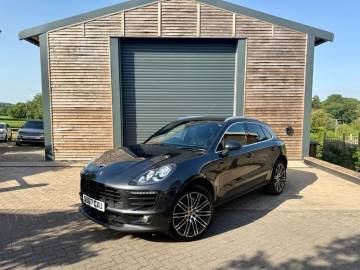 2017 Porsche Macan
