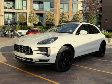 2018 Porsche Macan