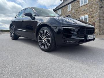 2017 Porsche Macan
