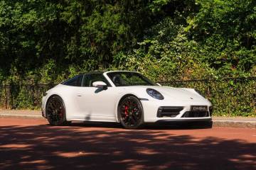 2023 Porsche 911