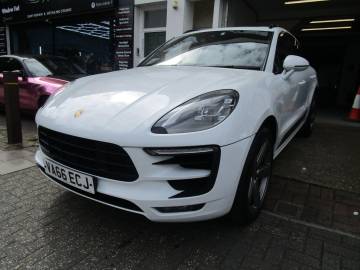 2016 Porsche Macan