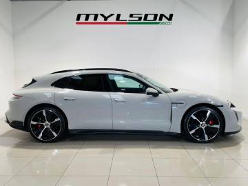 2022 Porsche Taycan