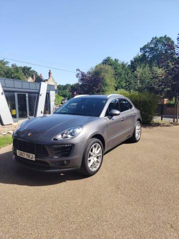2017 Porsche Macan