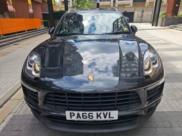 2016 Porsche Macan