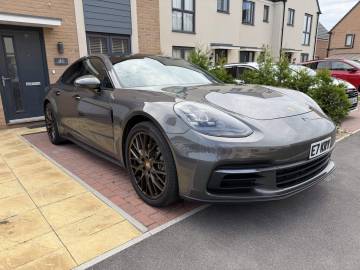 2017 Porsche Panamera