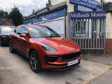 2022 Porsche Macan