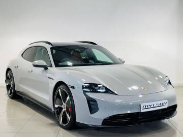 2022 Porsche Taycan