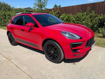 2016 Porsche Macan