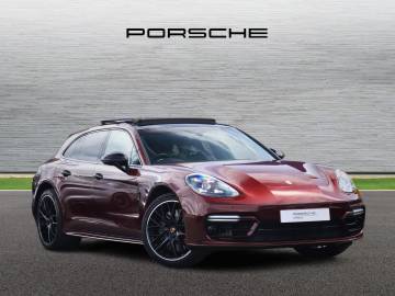 2022 Porsche Panamera