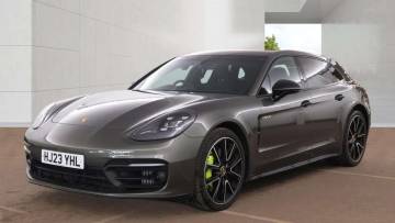 2023 Porsche Panamera