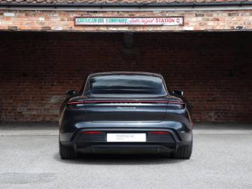 2024 Porsche Taycan