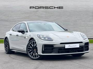 2026 Porsche Panamera