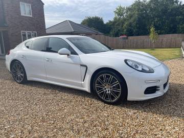 2015 Porsche Panamera