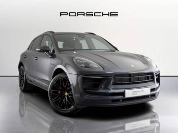 2022 Porsche Macan