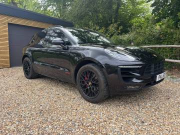 2016 Porsche Macan