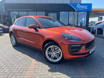 2022 Porsche Macan
