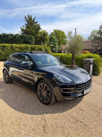 2017 Porsche Macan