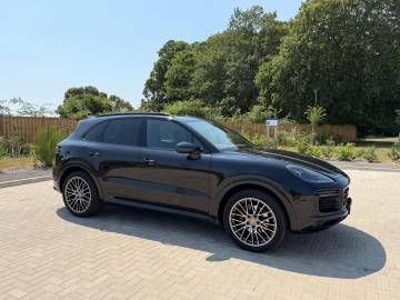 2022 Porsche Cayenne
