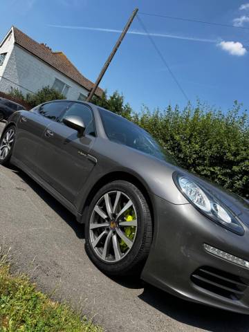 2015 Porsche Panamera