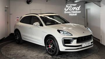 2023 Porsche Macan