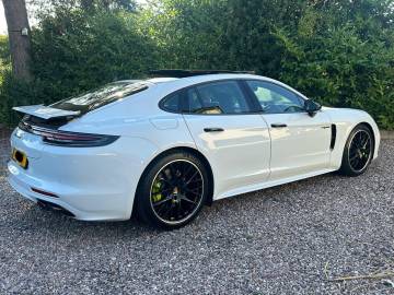 2019 Porsche Panamera