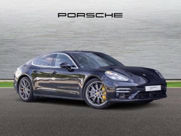 2022 Porsche Panamera