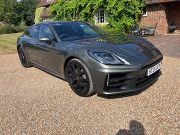 2025 Porsche Panamera