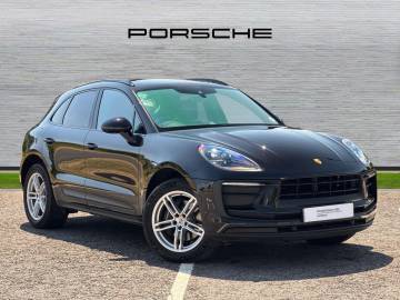 2025 Porsche Macan