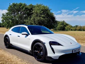 2023 Porsche Taycan
