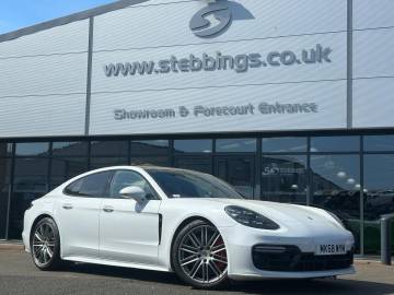 2018 Porsche Panamera