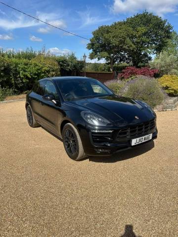 2016 Porsche Macan