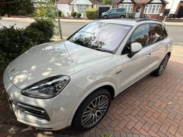 2022 Porsche Cayenne
