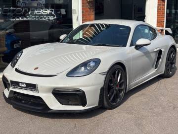 2022 Porsche 718 Cayman
