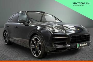 2022 Porsche Cayenne