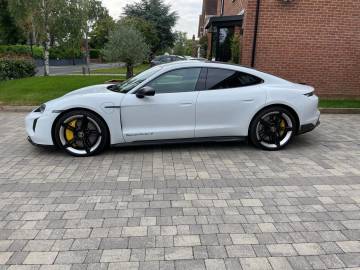 2020 Porsche Taycan