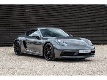 2021 Porsche 718 Cayman