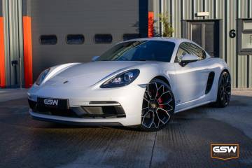 2019 Porsche 718 Cayman