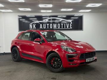 2016 Porsche Macan