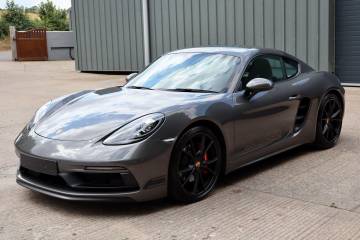 2018 Porsche 718 Cayman