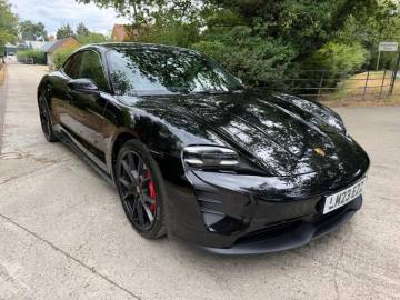 2023 Porsche Taycan