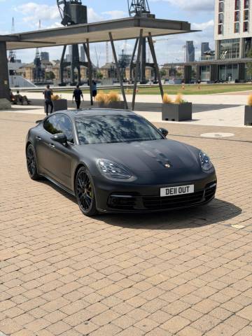 2017 Porsche Panamera