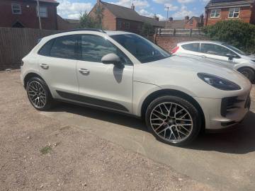 2020 Porsche Macan