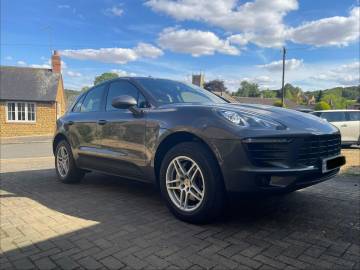 2015 Porsche Macan
