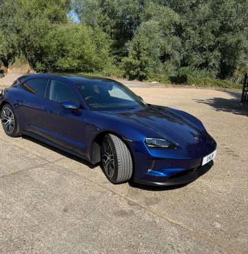2025 Porsche Taycan