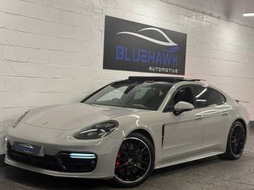 2017 Porsche Panamera
