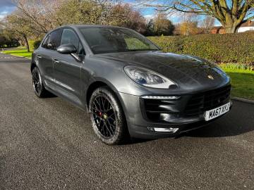 2017 Porsche Macan