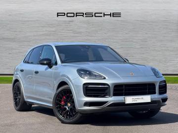2023 Porsche Cayenne