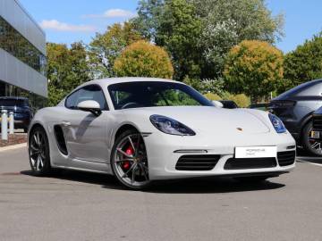 2025 Porsche 718 Cayman