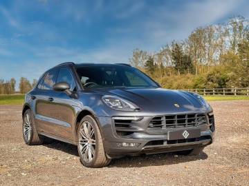 2016 Porsche Macan