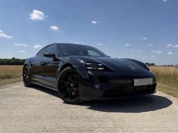 2023 Porsche Taycan